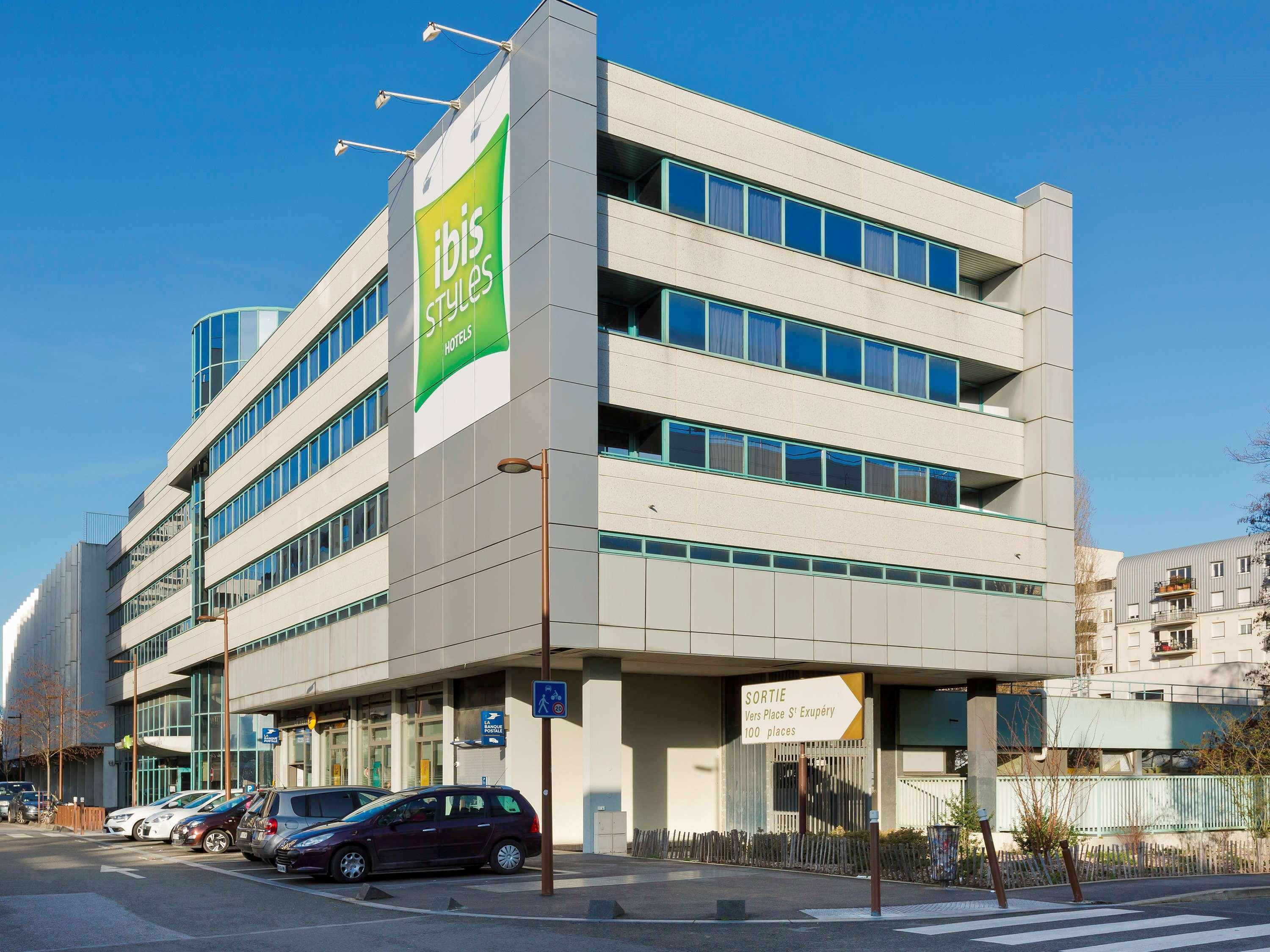 Hotel Ibis Styles Massy Opera Zewnętrze zdjęcie